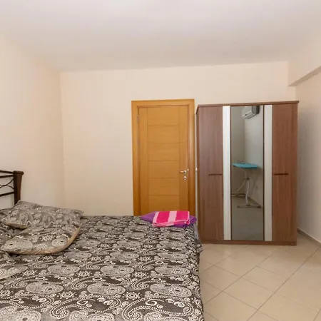 Paradise Town Elite 100 Mbps Free Wifi Μπέλεκ